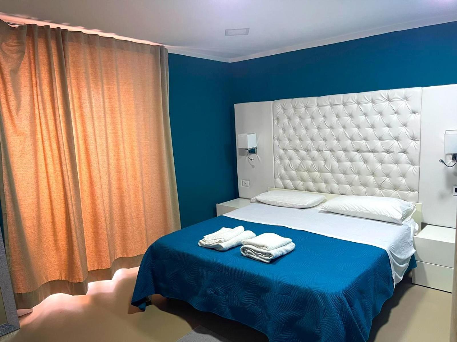 Bed And Breakfast Napoli Centro Storico المظهر الخارجي الصورة