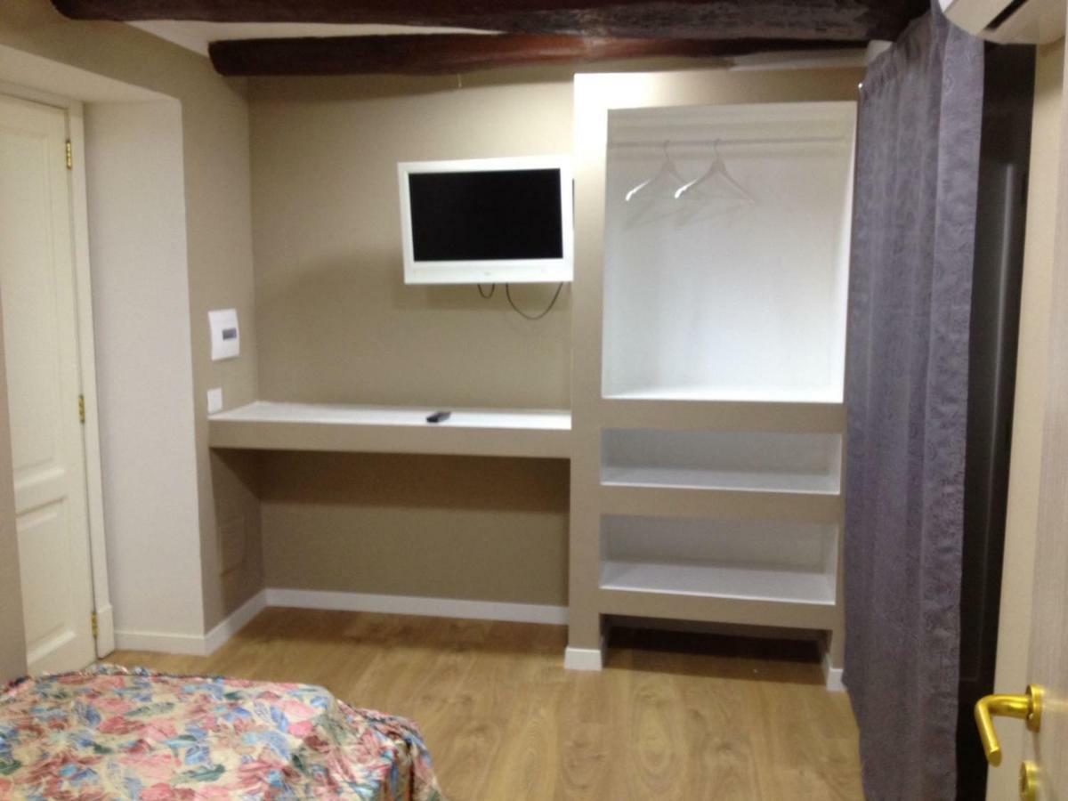 Bed And Breakfast Napoli Centro Storico المظهر الخارجي الصورة